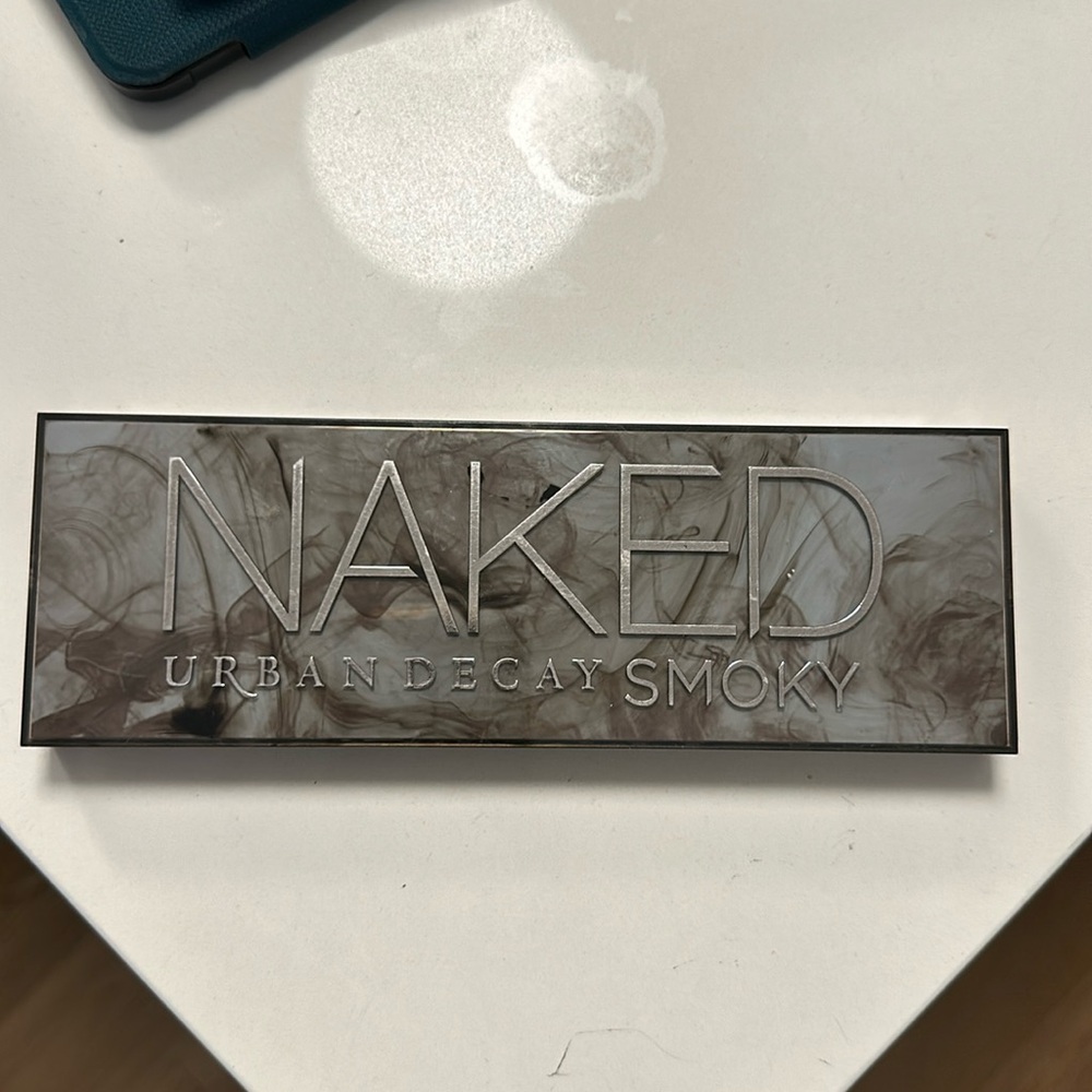 Urban Decay Eye Shadowow